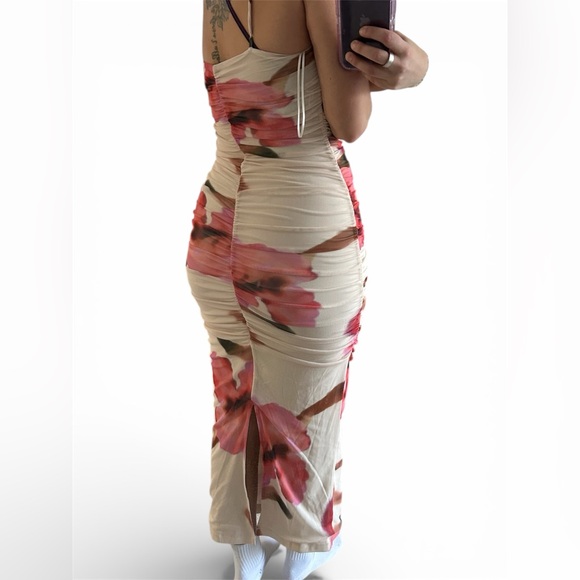 Dynamite Womens Feminine Pink Ruched Mesh Floral Maxi Dress - Size Small - Picture 3 of 7